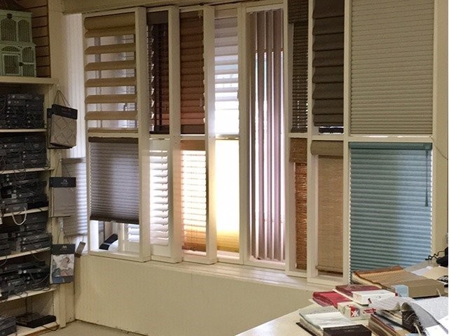 Hunter Douglas Dealer Image